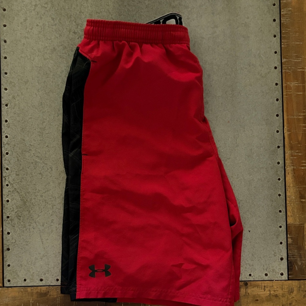Under Armour Men's Red Athletic Shorts with Black Side Panels